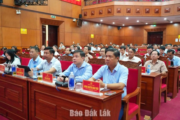 Hội nghị toàn quốc sơ kết một năm chính quyền 3 cấp2